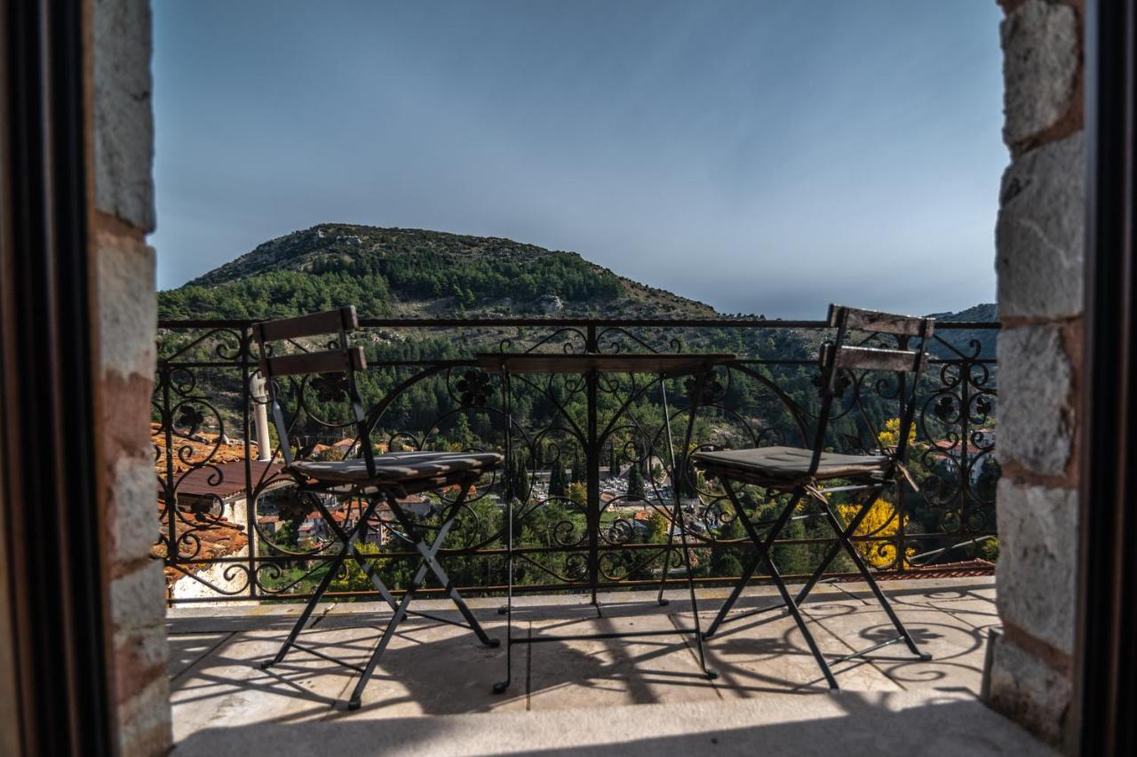 Proselinos Hotel Dimitsana Bagian luar foto