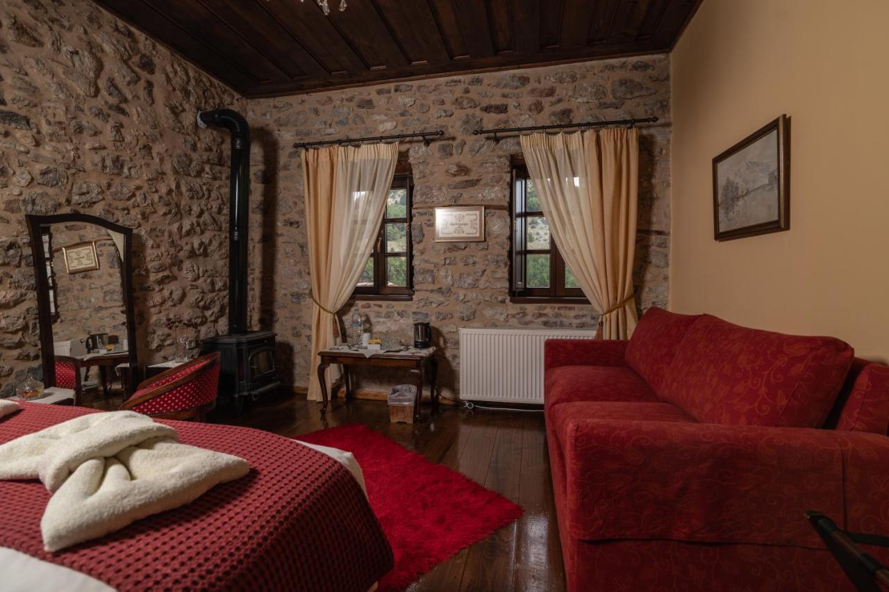 Proselinos Hotel Dimitsana Bagian luar foto