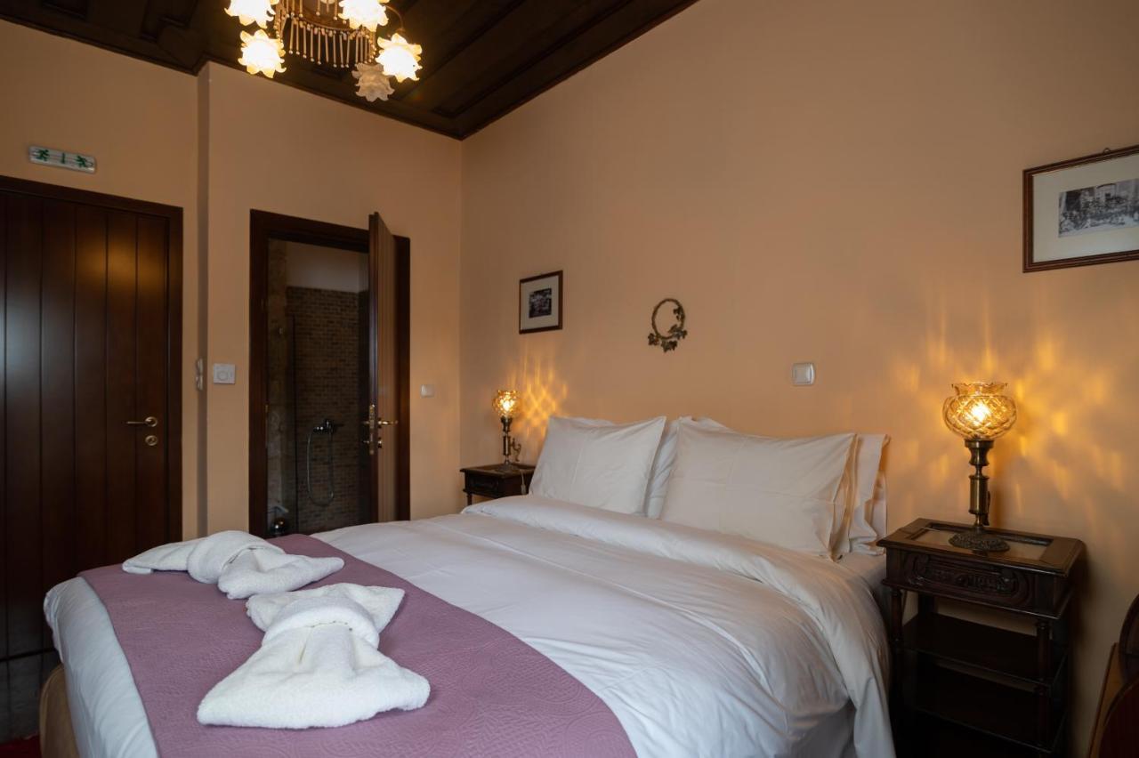 Proselinos Hotel Dimitsana Bagian luar foto