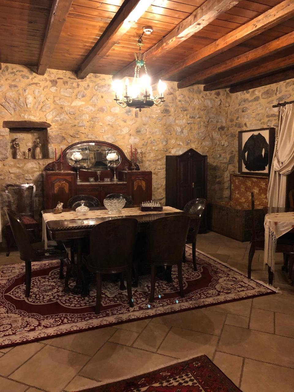 Proselinos Hotel Dimitsana Bagian luar foto
