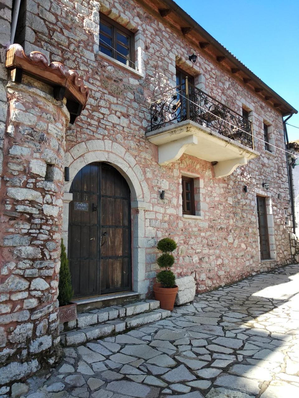 Proselinos Hotel Dimitsana Bagian luar foto