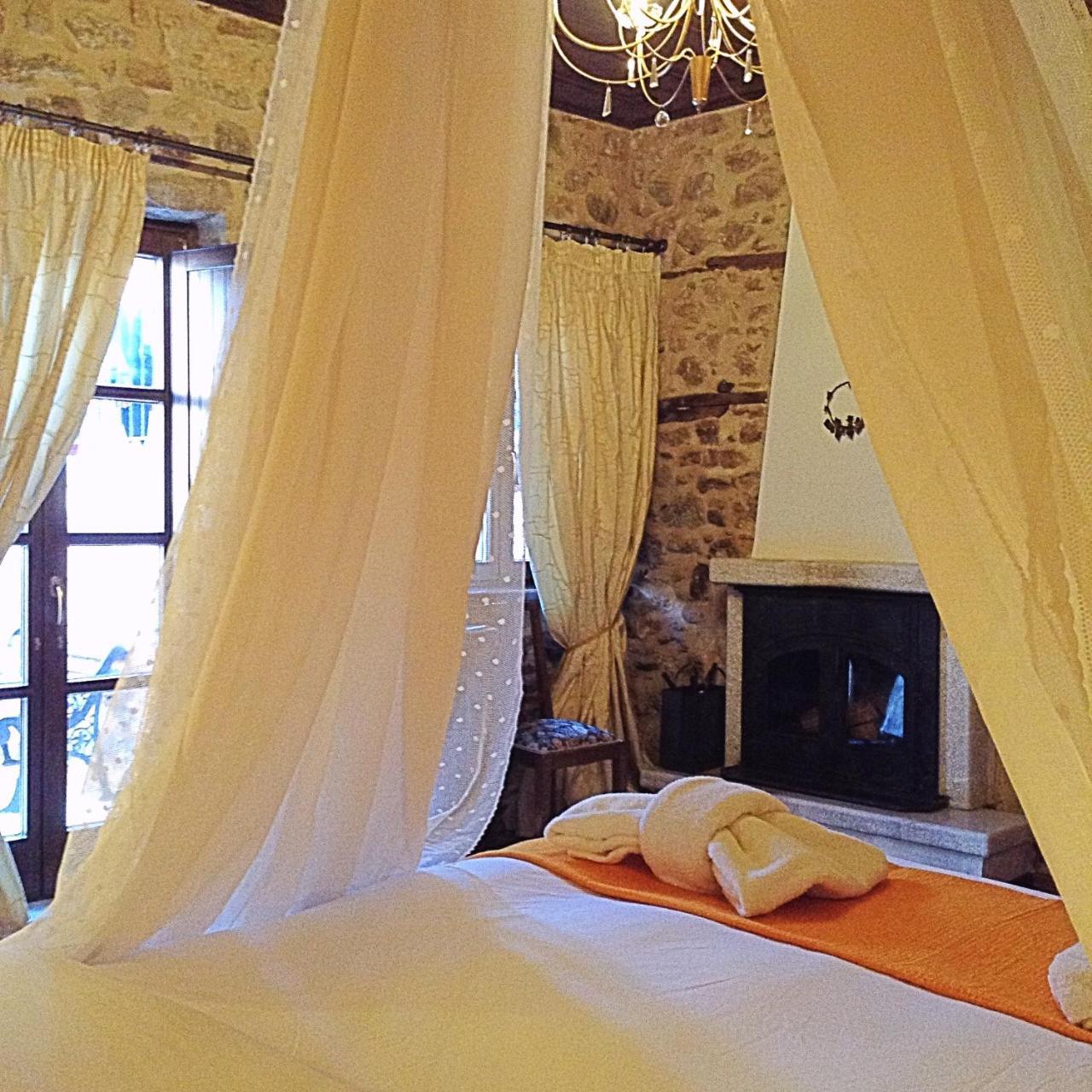 Proselinos Hotel Dimitsana Bagian luar foto